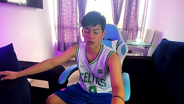 Snapshot of Franco_Rizzo_ chatting on 17, 1, 2025 Franco Rizzo  online show from 17, 1, 2025