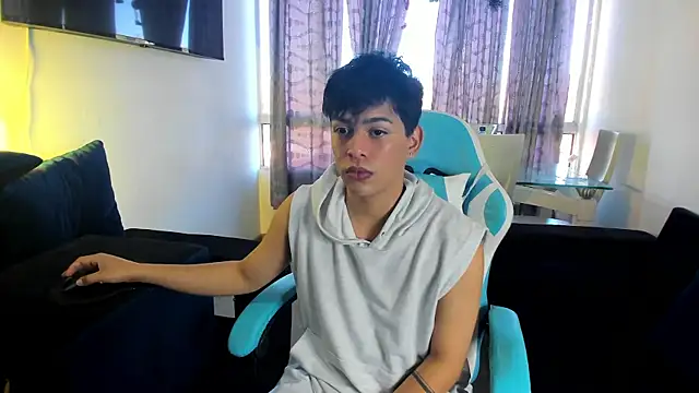 Snapshot of Franco_Rizzo_ chatting on 22, 1, 2025 Franco Rizzo  online show from 22, 1, 2025