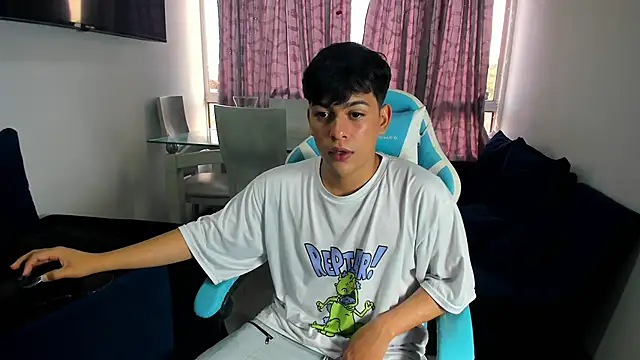 Snapshot of Franco_Rizzo_ chatting on 7, 2, 2025 Franco Rizzo  online show from 7, 2, 2025