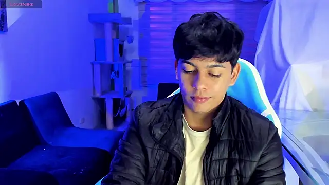 Snapshot of Franco_Rizzo_ chatting on 4, 10, 2025 Franco Rizzo  online show from 4, 10, 2025