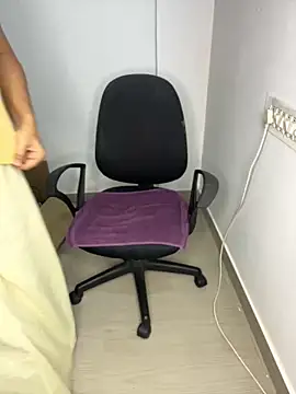 Snapshot of kannadatelugugirl chatting on 19, 1, 2025 kannadatelugugirl online show from 19, 1, 2025