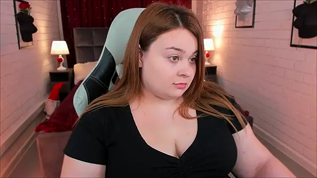 KimberlyMaran online show from 18, 2, 2025