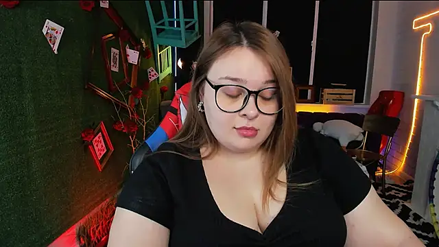 KimberlyMaran online show from 22, 2, 2025