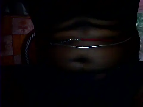 Snapshot of Tamil10inches chatting on 12, 1, 2026 Tamil10inches online show from 12, 1, 2026