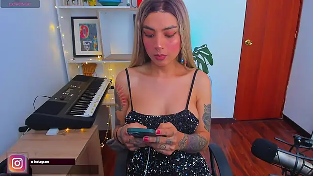 Snapshot of Yeriawaddell_ chatting on 25, 12, 2024 Yeriawaddell online show from 25, 12, 2024