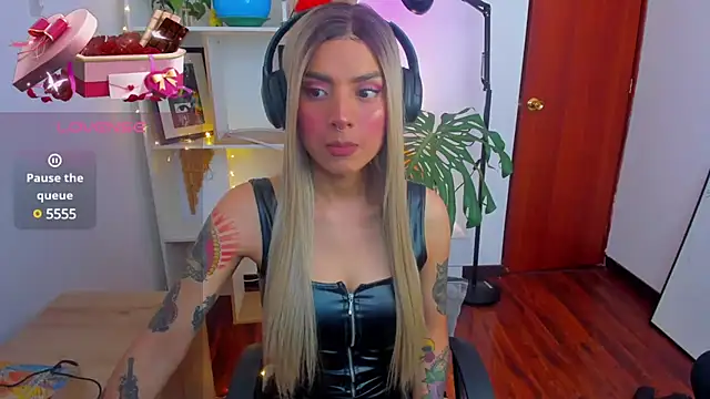 Snapshot of Yeriawaddell_ chatting on 6, 1, 2025 Yeriawaddell online show from 6, 1, 2025