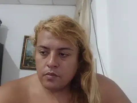 Snapshot of KIARAMARSHALLWELLZ chatting on 3, 1, 2025 KIARAMARSHALLWELLZ online show from 3, 1, 2025