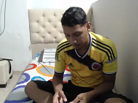 Snapshot of KIARAMARSHALLWELLZ chatting on 11, 9, 2025 KIARAMARSHALLWELLZ online show from 11, 9, 2025