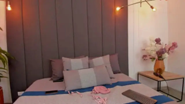 JuanaSimons online show from 11, 12, 2024