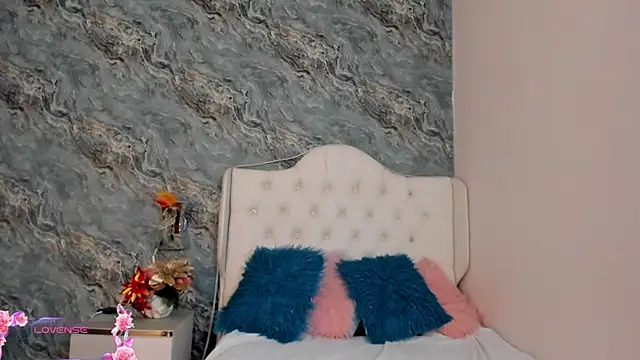 Snapshot of CAMILLEN_PETTID chatting on 16, 1, 2025 CAMILLEN PETTID online show from 16, 1, 2025