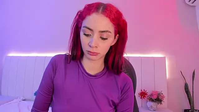 Snapshot of CAMILLEN_PETTID chatting on 7, 11, 2025 CAMILLEN PETTID online show from 7, 11, 2025