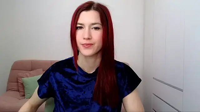 AliciaNewell online show from 20, 9, 2025