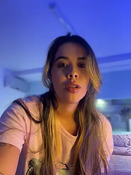 Snapshot of Emilia_Bakerr chatting on 21, 2, 2025 Emilia Bakerr online show from 21, 2, 2025