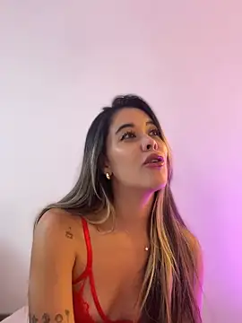 Snapshot of Emilia_Bakerr chatting on 7, 3, 2025 Emilia Bakerr online show from 7, 3, 2025