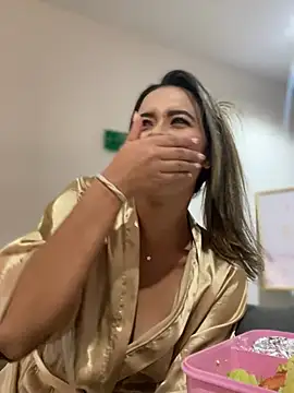 Snapshot of Emilia_Bakerr chatting on 11, 3, 2025 Emilia Bakerr online show from 11, 3, 2025