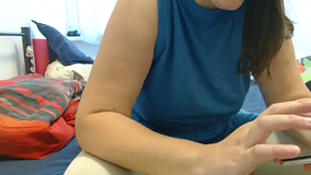 Snapshot of Lucinka1 chatting on 17, 10, 2025 Lucinka1 online show from 17, 10, 2025