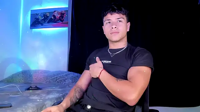 Dominic Biker   online show from 20, 12, 2024