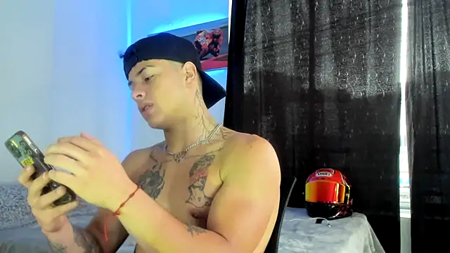 Dominic Biker   online show from 17, 1, 2025