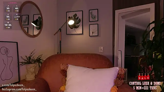 Snapshot of JulietteDee chatting on 23, 2, 2025 JulietteDee online show from 23, 2, 2025