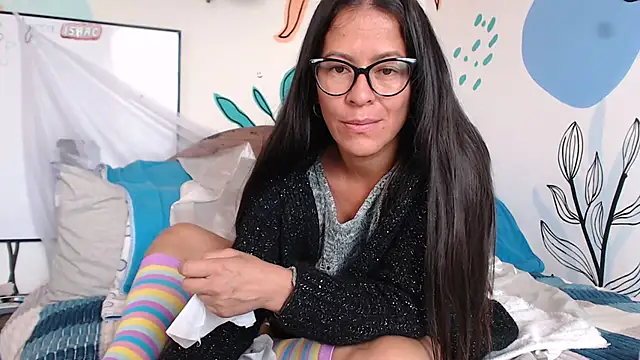 Snapshot of lupita84 chatting on 14, 12, 2025 lupita84 online show from 14, 12, 2025