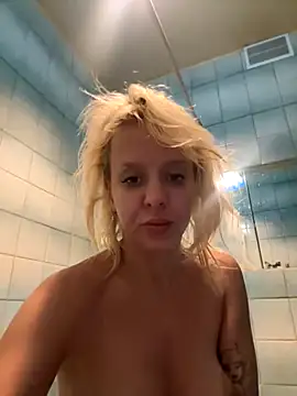 LikaCat online show from 10, 9, 2025