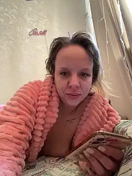 LikaCat online show from 4, 3, 2026