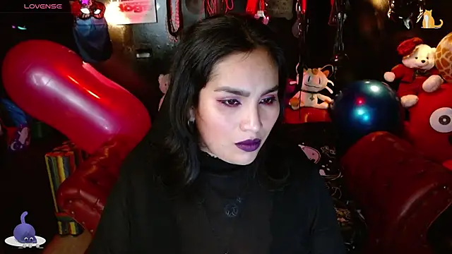 kureiji hentaii online show from 19, 11, 2025