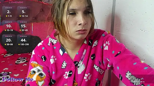 Tiffany bunny2023 online show from 8, 1, 2026