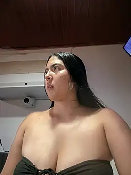 MarianaBenz online show from 7, 2, 2026