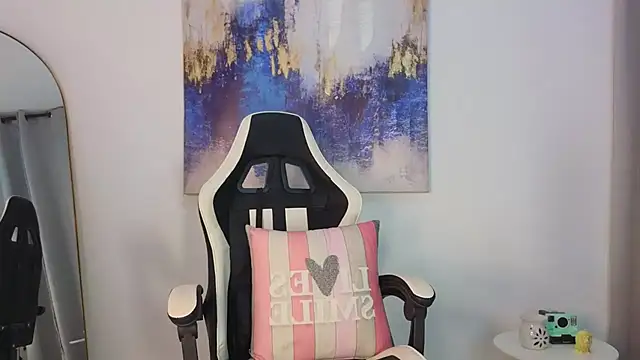 KristennBlue online show from 23, 11, 2025