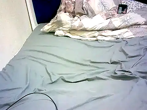 Snapshot of honeypotsweet chatting on 7, 4, 2026 honeypotsweet online show from 7, 4, 2026