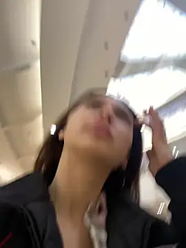 QuitieLia online show from 24, 12, 2024