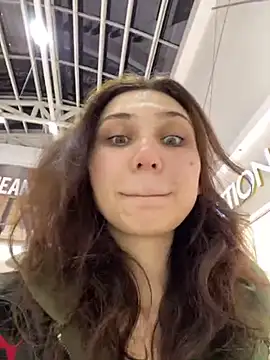 QuitieLia online show from 20, 1, 2025