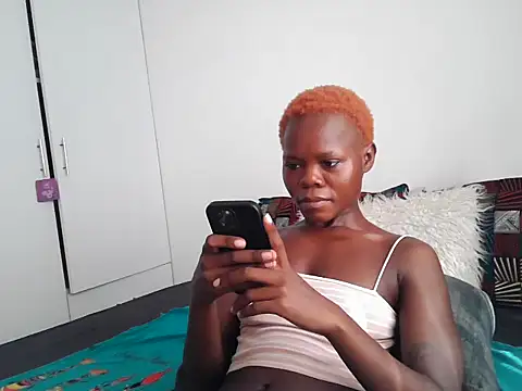 petiteebony 81 online show from 19, 5, 2026
