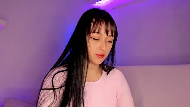 Snapshot of Gloomydoll chatting on 6, 12, 2024 Gloomydoll online show from 6, 12, 2024