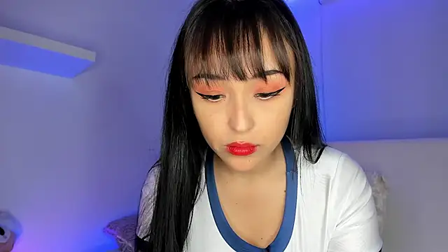 Snapshot of Gloomydoll chatting on 17, 12, 2024 Gloomydoll online show from 17, 12, 2024