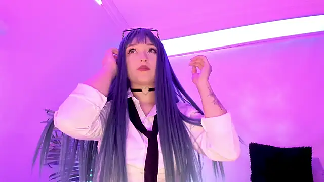 Snapshot of Gloomydoll chatting on 9, 10, 2025 Gloomydoll online show from 9, 10, 2025