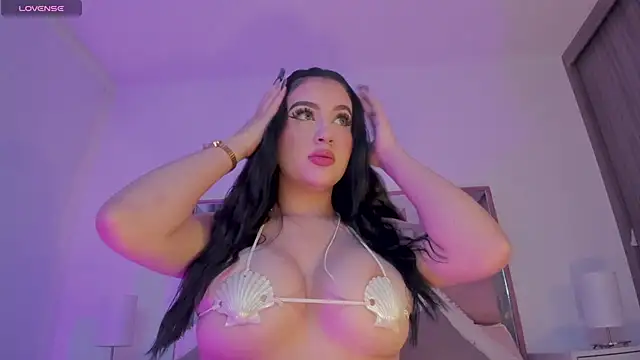 Snapshot of LindseyMoss chatting on 25, 9, 2025 LindseyMoss online show from 25, 9, 2025