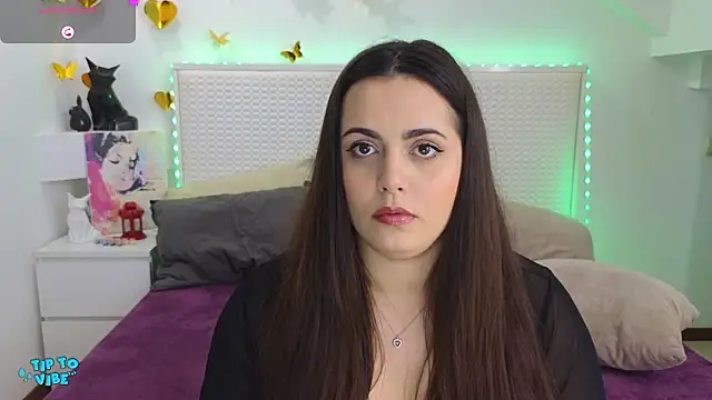 Snapshot of Eva_Rogers_ chatting on 5, 3, 2025 Eva Rogers  online show from 5, 3, 2025