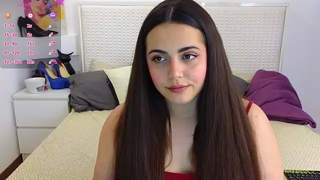 Snapshot of Eva_Rogers_ chatting on 15, 9, 2025 Eva Rogers  online show from 15, 9, 2025