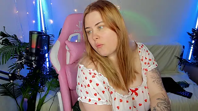 Akemi BBW online show from 22, 1, 2025