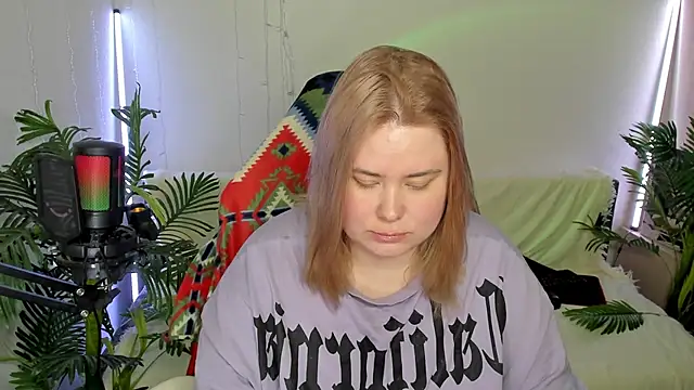 Akemi BBW online show from 10, 2, 2025