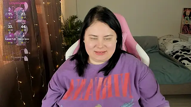 Akemi BBW online show from 24, 11, 2025