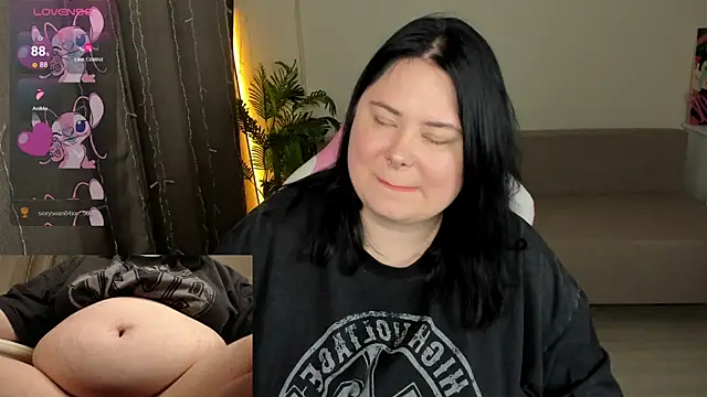 Akemi BBW online show from 3, 12, 2025