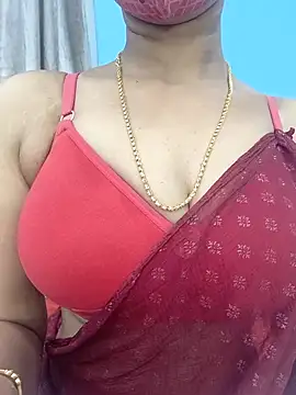 Snapshot of sexytelugu27 chatting on 17, 10, 2025 sexytelugu27 online show from 17, 10, 2025