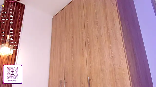 Gabbyy  online show from 17, 10, 2025