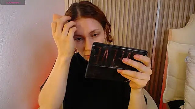 Katy Van online show from 9, 4, 2026