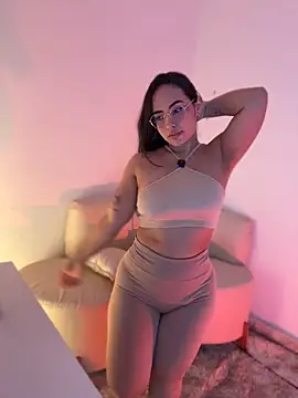 anniesweet02 online show from 10, 4, 2026