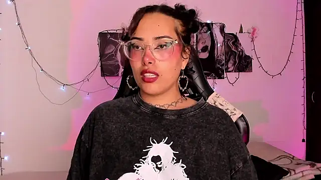 willow poisson online show from 24, 11, 2025