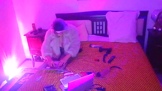 CharlotteVixxens online show from 13, 6, 2026